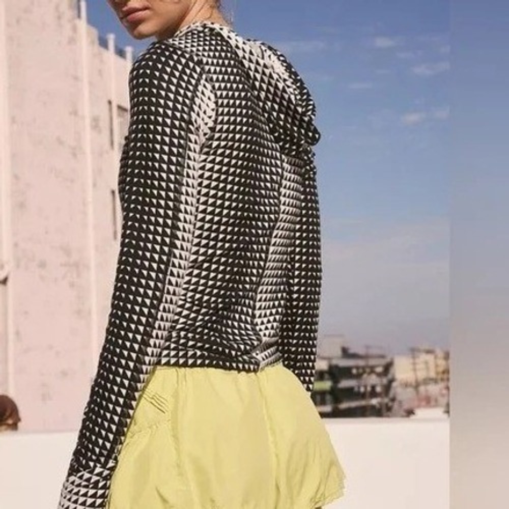 Free People FP Movement Misty Morning Printed Layer Black White Hooded NWT Small
